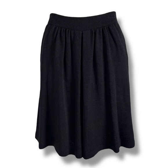 ST JOHN SANTANA KNIT FULL CULOTTE SHORTS SKIRT SZ 10 - Picture 2 of 3